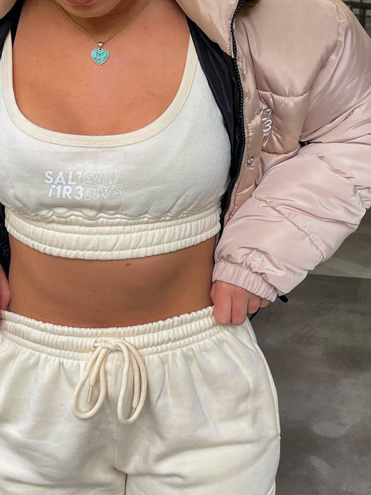 Woman's Beige Crop Top